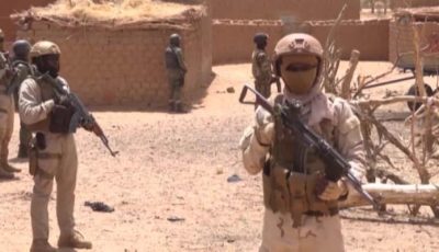 هجوم وحشي.. مقتل 20 مدنيا في النيجر برصاص إرهابيين