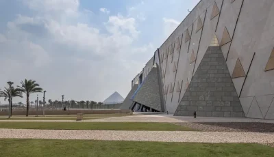 وزير السياحة يؤكد: وجهت باتخاذ الإجراءات القانونية ضد الفيديو الترويجي للمتحف الكبير