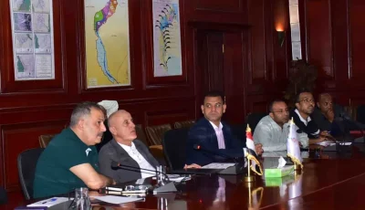 محافظ الأقصر يقرر عقد اجتماع شهري لمتابعة مشروعات مياه الشرب والصرف