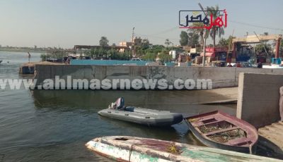 بحثاً عن جثمان صغير.. رفع عبّارة نيلية بطهطا ابتلعه النيل أثناء التنزه بسوهاج “صور”
