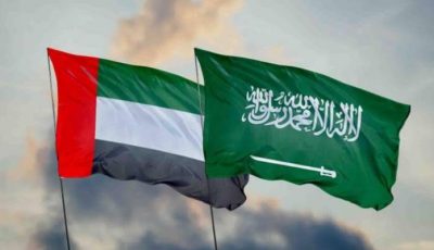 مغامرون خليجيون يرفعون علمي الإمارات والسعودية على أعلى قمة في أوروبا