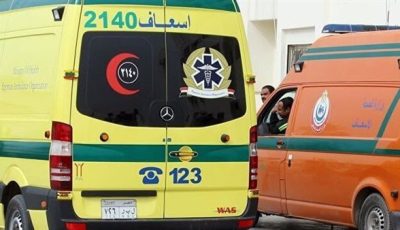 تفاصيل إصابة 11 شخصًا في انقلاب سيارة تمناية على طريق أسيوط الفرافرة