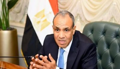 وزير الخارجية ونظيره البريطاني يبحثان هاتفيا جهود التوصل لاتفاق لوقف إطلاق النار في غزة