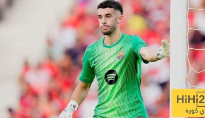 خوان غارسيا يسجل اسمه في تاريخ برشلونة بالليغا
